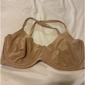 Skims fits everyone unlined bra 38dd EUC cream.